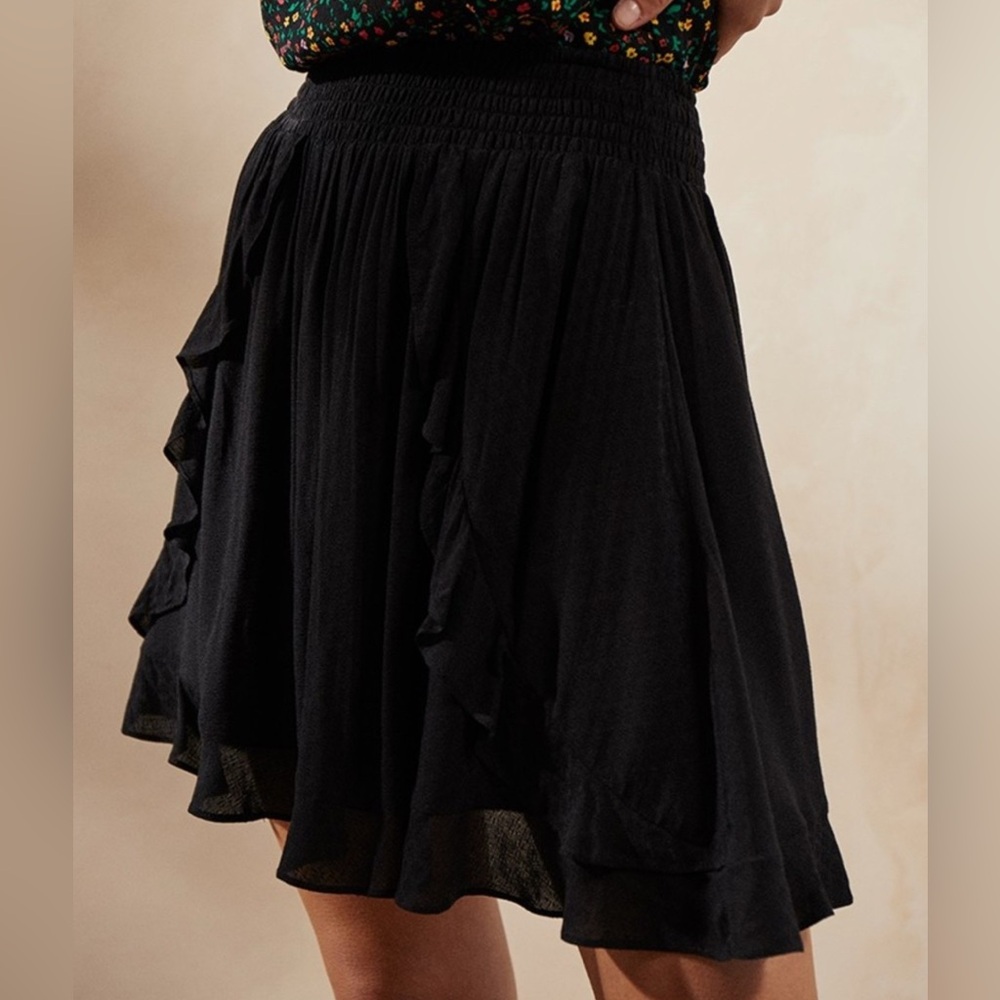 🇫🇷 Grace & Mila Paris Coucou Ruffle Skirt in black size medium